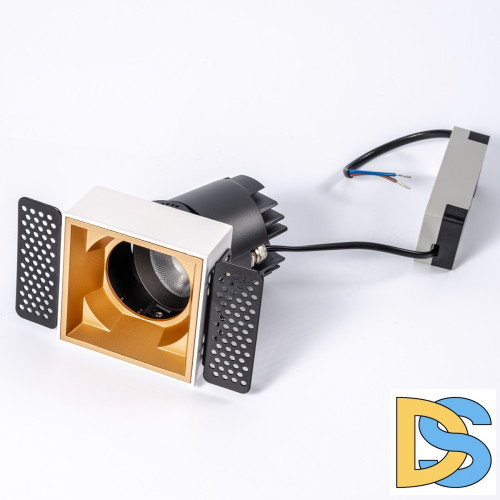 Встраиваемый светильник Fiberli 302T75 (квадратная рамка) 12130205