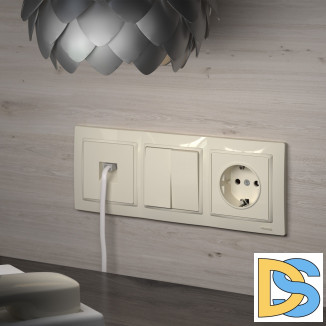 Рамка на 3 поста (слоновая кость, basic) W0032003