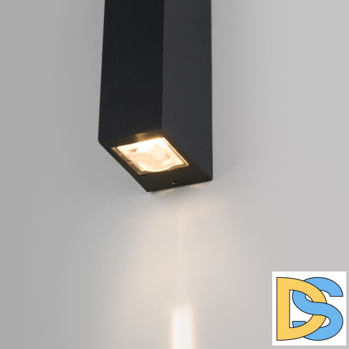 Уличный настенный светильник Elektrostandard Blaze 35136/W черный 4690389179198 a057050