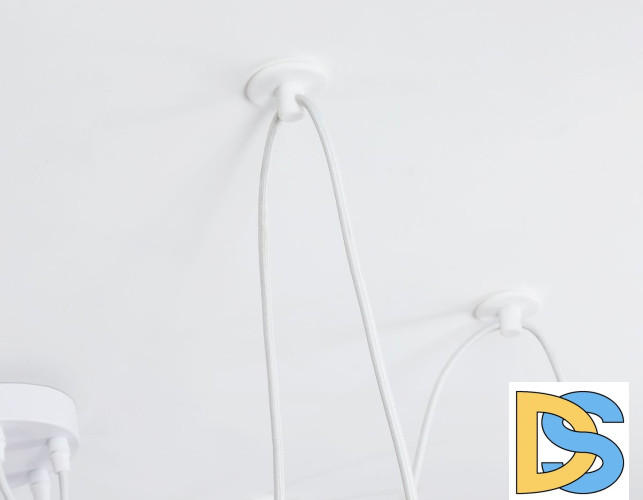 Подвесная люстра Ambrella Light Traditional TR8131