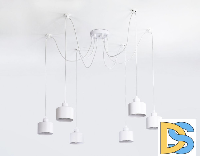 Подвесная люстра Ambrella Light Traditional TR8131