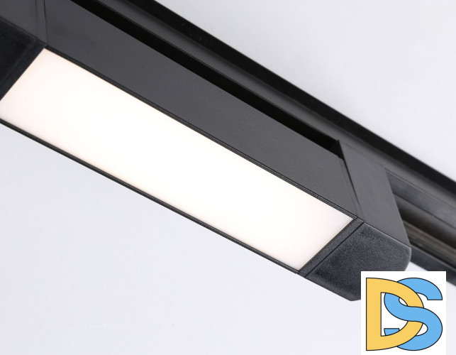Трековый однофазный светильник Ambrella Light Track system GL6727