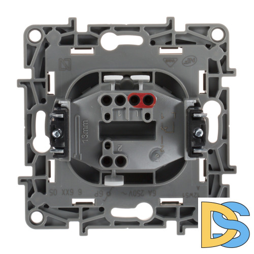 Выключатель кнопочный одноклавишный Legrand Etika 6A 250V слоновая кость 672314