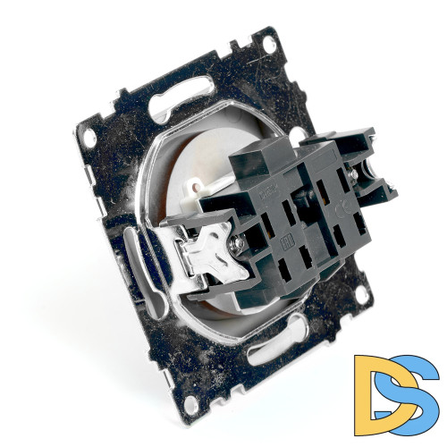 Розетка 1-местная с защитной шторкой Stekker Катрин GLS10-7109-04 49025