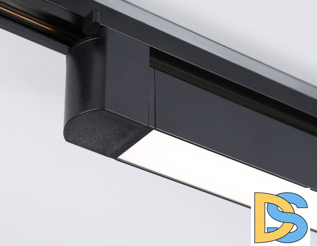Трековый однофазный светильник Ambrella Light Track system GL6733