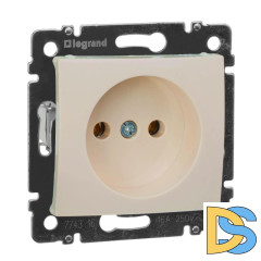 Розетка 2К Legrand Valena 16A 250V б/з винтовой зажим слоновая кость 774316