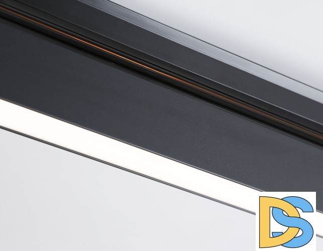 Трековый однофазный светильник Ambrella Light Track system GL6739