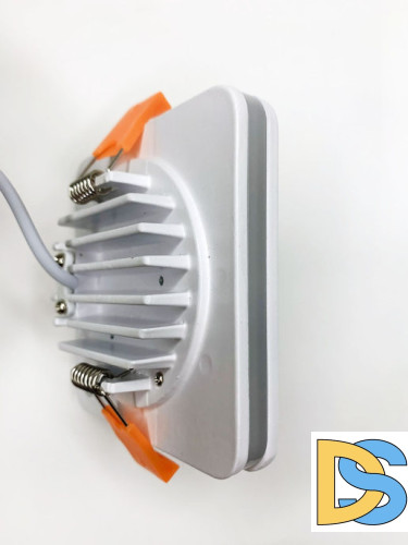 Встраиваемый светильник Elvan VLS-109SQ-12W-WW-Wh