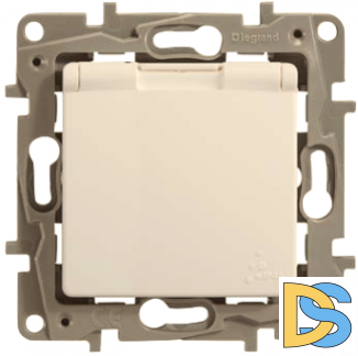 Розетка IP44 Legrand Etika с заземлением, шторками, крышкой,слоновая кость, 672332
