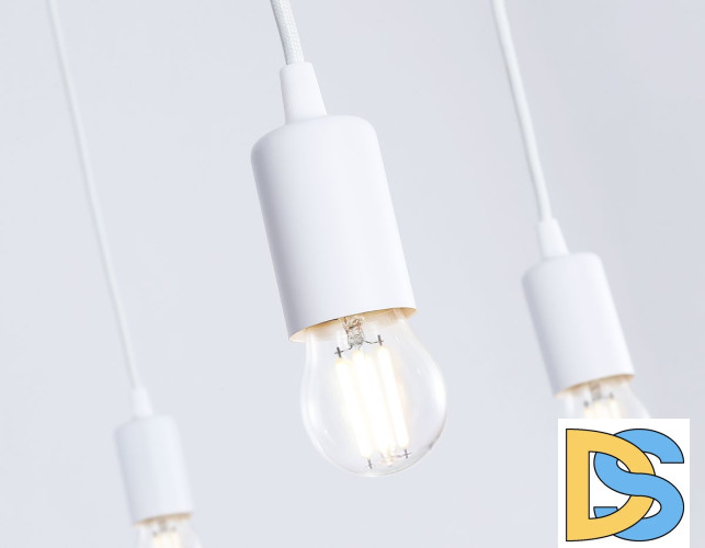 Подвесная люстра Ambrella Light Traditional TR8177