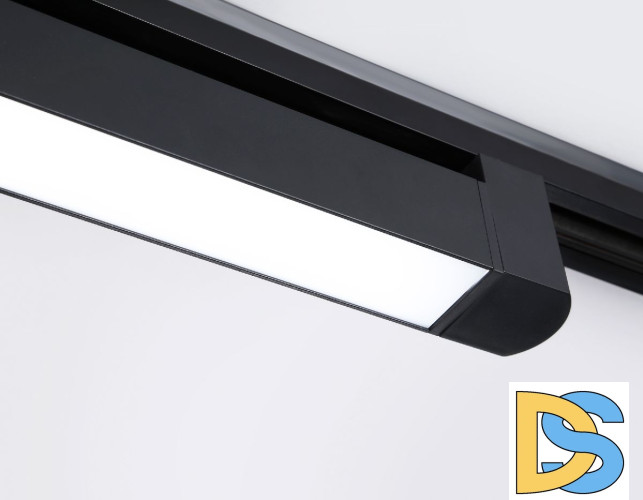 Трековый однофазный светильник Ambrella Light Track system GL6745