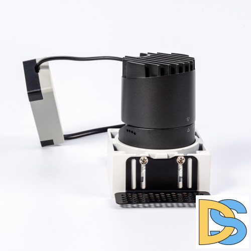 Встраиваемый светильник Fiberli 302T75 (квадратная рамка) 12130204