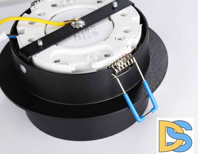 Встраиваемый светильник Ambrella Light Techno spot TN5213