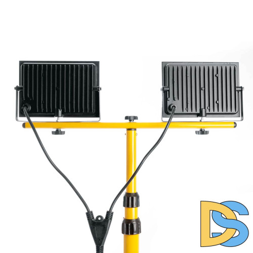 Светодиодный прожектор Feron LL502 на штативе 60W 29567