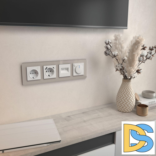 Рамка на 4 поста Werkel Elite (дымчатый, стекло) W0042417