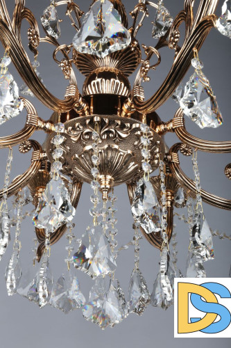 Подвесная люстра Omnilux OML-77723-08