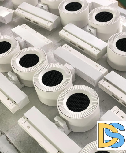 Трековый магнитный светильник iLedex Vision 4822-010-D82-12W-38DG-4000K WH (WALL WASHER)