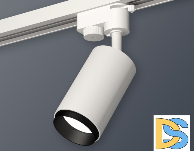 Трековый однофазный светильник Ambrella Light Track System XT6322041 (A2520, C6322, N6121)