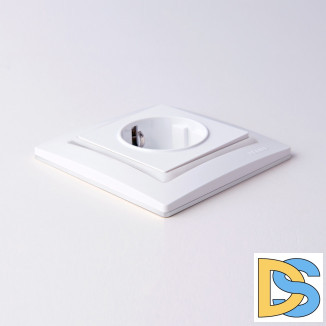 Рамка на 1 пост (белый, basic) W0012001