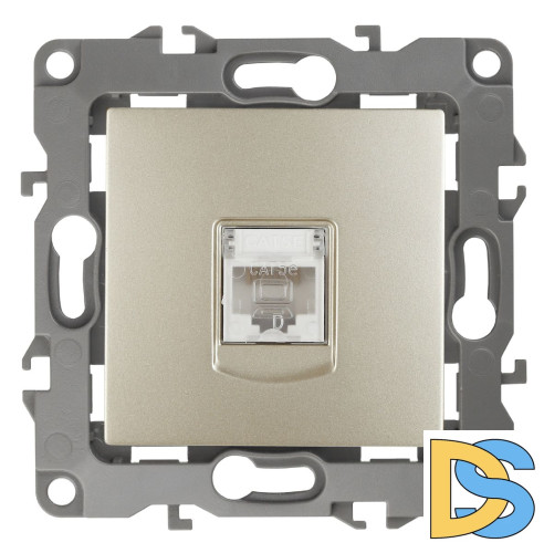 Розетка информационная RJ45 Эра 12-3107-04 Б0014726