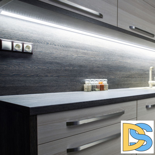 Профиль угловой накладной Apeyron ширина ленты до 10мм 08-07-01Ч