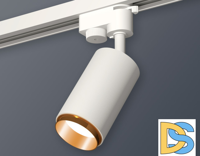 Трековый однофазный светильник Ambrella Light Track System XT6322044 (A2520, C6322, N6124)