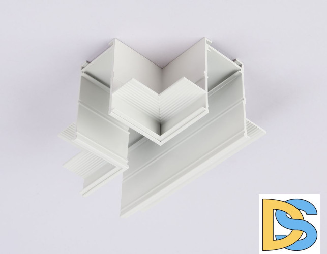 Коннектор Т-образный Ambrella Light Magnetic 220V GL1041