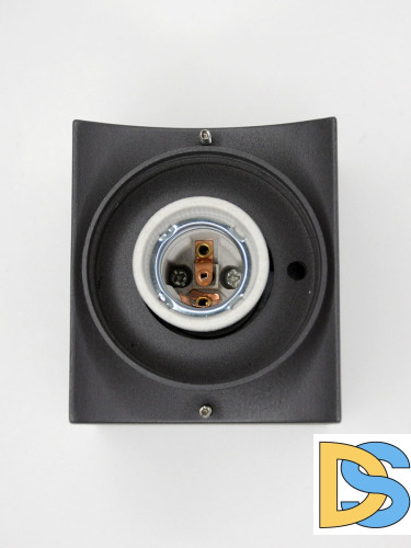 Уличный настенный светильник Elvan PJ-1502/1-E27-Gr