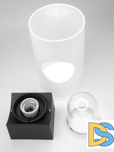 Уличный настенный светильник Elvan PJ-1502/1-E27-Gr