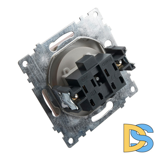 Розетка 1-местная с/з с защитной шторкой Stekker Катрин 39582