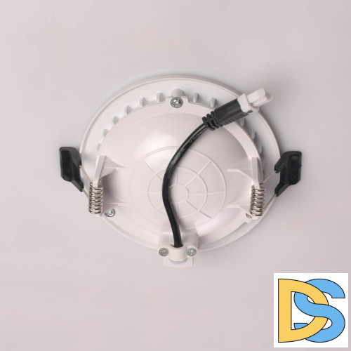 Встраиваемый светодиодный светильник De Markt Стаут 6 702011701