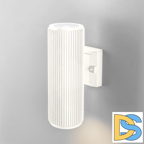 Уличный настенный светильник Elektrostandard Strict 4690389177743